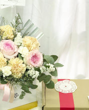 Load image into Gallery viewer, Flower Box To You (Pink Roses & Cappuccino Carnation Design)