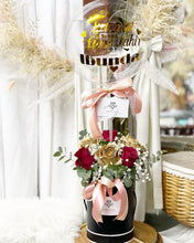 Load image into Gallery viewer, Flower Box To You (Roses Red Gold Flower Design)
