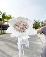 Load image into Gallery viewer, Prestige  Style Wrap Bouquet To You -ECUADOR QUICKSAND ROSES