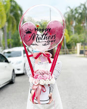 Load image into Gallery viewer, Hot Air Ballon Everlasting Soap Flower To You - 33 Roses (Ombre Pink Design)