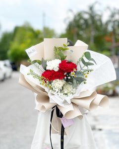 Prestige Wrap Bouquet To You ( Deep Red Carnation Design)