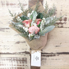 Load image into Gallery viewer, Premium Signature Bouquet To You (Cappuccino Roses Silver Leaf Design)