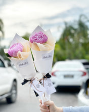 Load image into Gallery viewer, Prestige Bouquet To You (Peony White Wrap To You)