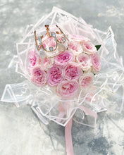 Load image into Gallery viewer, Prestige XL Bouquet To You (Round Ethiopian Pink White 33 Roses)