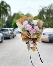 Load image into Gallery viewer, Prestige Bouquet To You (Peonies Style Kraft Wrap To You)