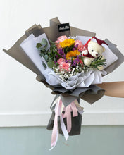 Load image into Gallery viewer, Prestige Wrap To You - Sunflower, Roses, Statice, Bany Breath, Eucalyptus, Bear Grass Erasmus Darwin