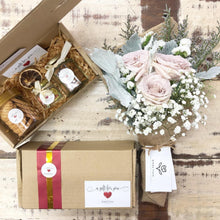 Load image into Gallery viewer, Exclusive Signature Bouquet To You (Quicksand Roses Silver Leaf Design)