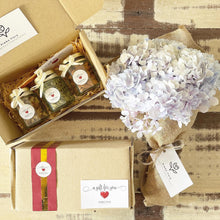 Load image into Gallery viewer, Exclusive Signature Bouquet To You (Hydrangea Blue Design)