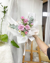 Load image into Gallery viewer, Premium Prestige Bouquet To You (Roses Purple Design)( Standard Size)