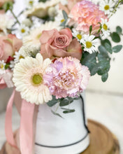 Load image into Gallery viewer, Flower Box To You (Daisy, Roses Cappuccino, Carnation Aurora Design )