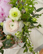 Load image into Gallery viewer, Flower Box To You (Peony Ranunculus Design )