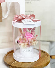 Load image into Gallery viewer, Flower Box To You (Preserved Flowers Roses Soft Pink, Hydrangea White & Assorted Dried Flowers Collection)