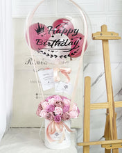 Load image into Gallery viewer, Hot Air Ballon Everlasting Soap Flower Box To You - 33 Roses (Tone of Pink Design)