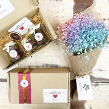 Load image into Gallery viewer, Signature Bouquet To You (Baby Breath Galaxy Design)