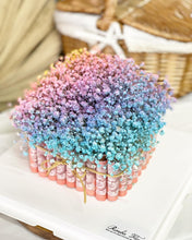 Load image into Gallery viewer, Cake Style Flower Money Box To You (Rainbow Baby Breath Transparent Box Design)