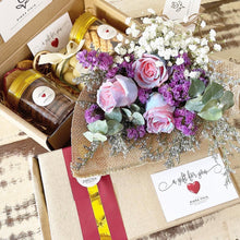 Load image into Gallery viewer, Premium Signature Bouquet To You (Cinderella Roses Eucalyptus Design)