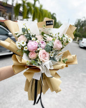 Load image into Gallery viewer, Prestige Bouquet To You (Peonies Roses Style Kraft Wrap To You)