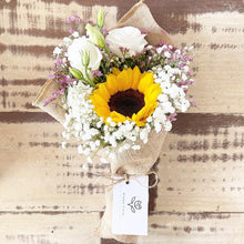 Load image into Gallery viewer, Signature Bouquet To You@Sunflower Design