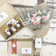 Load image into Gallery viewer, Premium Signature Bouquet To You (Cappuccino Roses Silver Leaf Design)