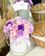 Load image into Gallery viewer, Everlasting Soap Flower Box To You - 33 Roses (Purple Design)