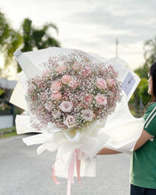 Load image into Gallery viewer, Prestige XXXL Size Bouquet To You (20 Pink Roses Baby Breath Design)