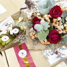 Load image into Gallery viewer, Signature Bouquet To You (Roses Red Silver Leaf Design)