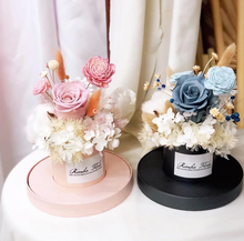 Load image into Gallery viewer, Special Edition Preserved Flower Box To You