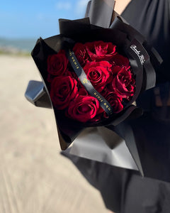 V2 Classical Red Bouquet To You -KENYA RED ROSES