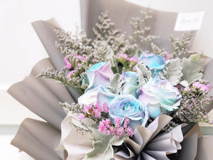 Signature Bouquet Blue To You