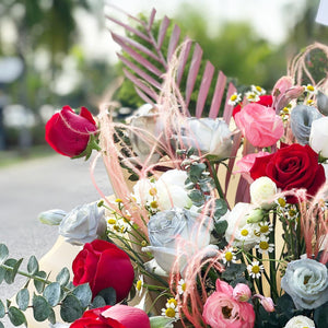 Congratulations Flower Stand To You : Roses, Chamomile, Eucalyptus, Stipa, Fish Tail, Palm Leaves