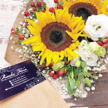 Load image into Gallery viewer, Signature Bouquet To You (Sunflower Design)
