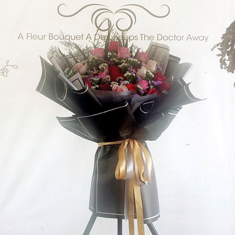 Congratulatory Flower Stand To You