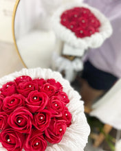 Load image into Gallery viewer, Metallic Round Wrap Everlasting Soap Roses Bouquet To You - Metalic Round Wrap 18 Red Roses
