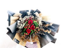 Load image into Gallery viewer, Prestige Bouquet To You (Roses, Pandanus, Casphia, Baby Breathe)
