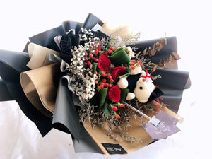 Prestige Bouquet To You (Roses, Pandanus, Casphia, Baby Breathe)