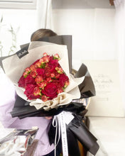 Load image into Gallery viewer, Valentines Prestige  Style Wrap Bouquet To You -XL 10 Kenya Roses Mix Spray Roses
