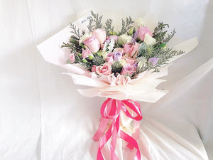 Prestige Bouquet To You (Eustoma, Eryngium, Roses, Casphia, Spray Carnation)