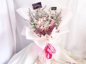 Prestige Wrap Roses To You (9 Pink Roses Pink Wrap)
