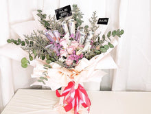 Load image into Gallery viewer, Prestige Money Flower Bouquet To You : Roses, Casphia, Statice, Eucalyptus, Baby Breathe
