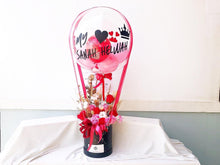 Load image into Gallery viewer, Hot Air Ballon You (Everlasting Soap Flowers Red Pink Design)
