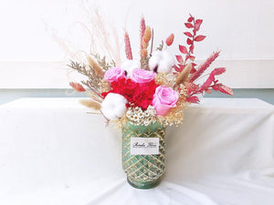 Preserved Flowers Vase To You (3 Roses + Hydrangea Design Red Pink)