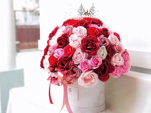 Everlasting Soap Flower Box To You- 99 Roses (Red Pink Theme)