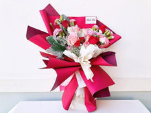 Load image into Gallery viewer, Prestige Wrap Roses To You (Red Pink Roses Maroon Wrap)
