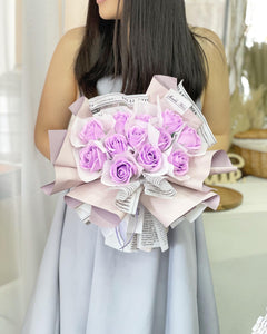 NEW WRAP***Everlasting Soap Roses Bouquet To You - Style of 12 Roses Fragrance Scent-12 12 Purple