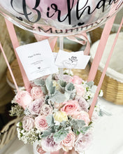 Load image into Gallery viewer, Hot Air Ballon To You Hot Air Baloon To You ( 24 Pink Dusty Pink Roses Silver Leaf Design)
