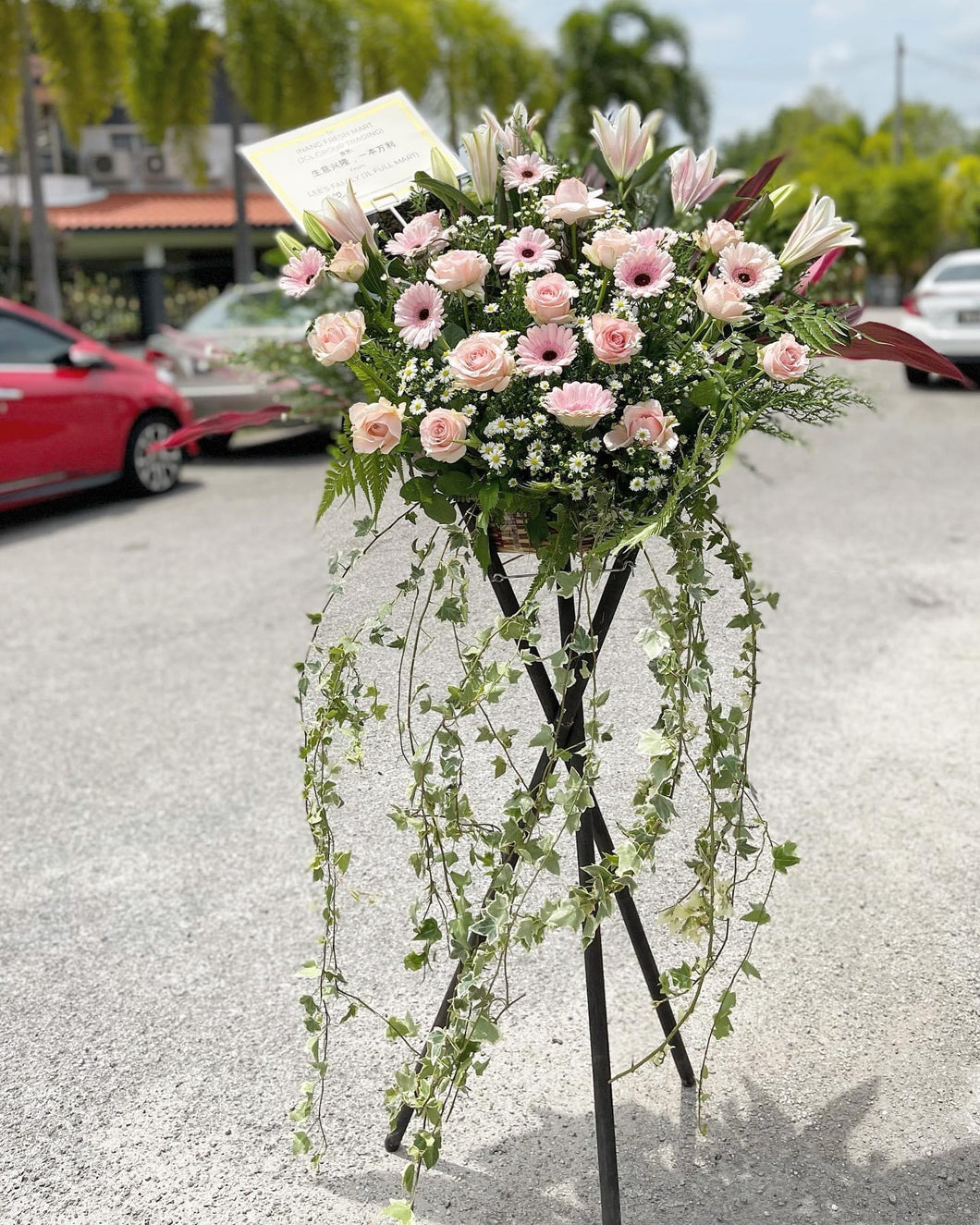 Congratulatory Flower Stand To You ( Roses Daisy Pink White Design)