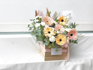 Flower Box To You  (Daisy Warm Pastel Mix Design)