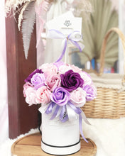 Load image into Gallery viewer, Everlasting Soap Flower Box To You - 33 Roses (Purple Design)
