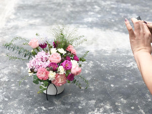 Flower Vase To You  (Delicate Flower Design)