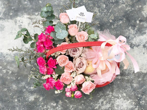 Extravagant Fruit Flower Basket To You (Full of Ombre Roses Design)